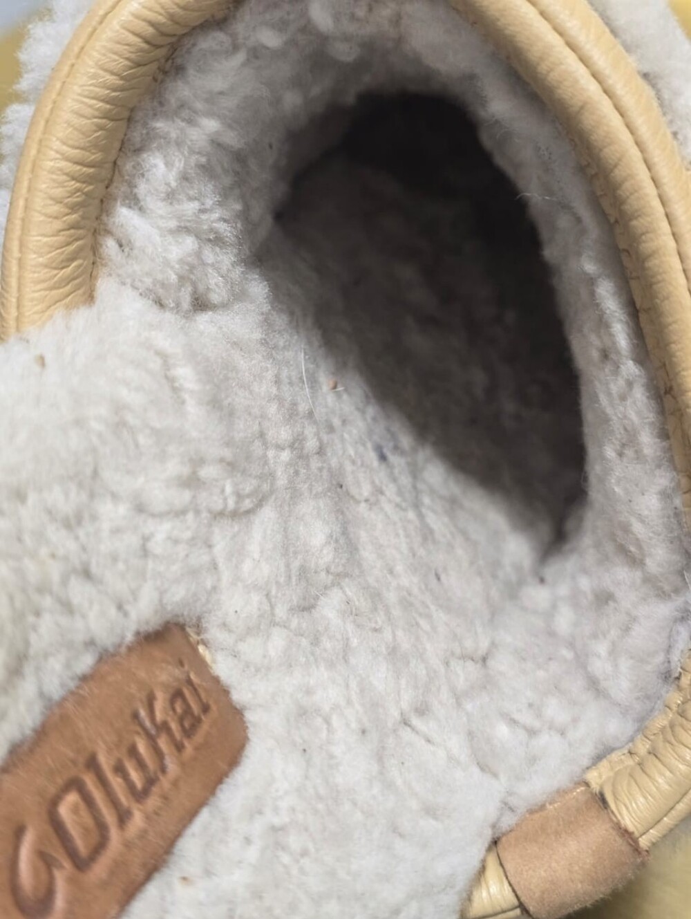 OluKai Women's Pūpü Mua Shearling Mule Slippers Size 9 - Picture 11 of 11